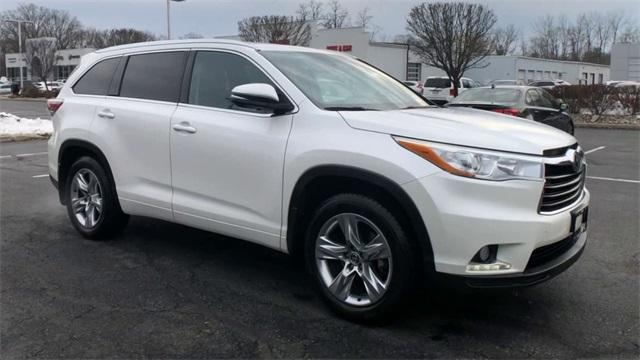 used 2016 Toyota Highlander car, priced at $22,995