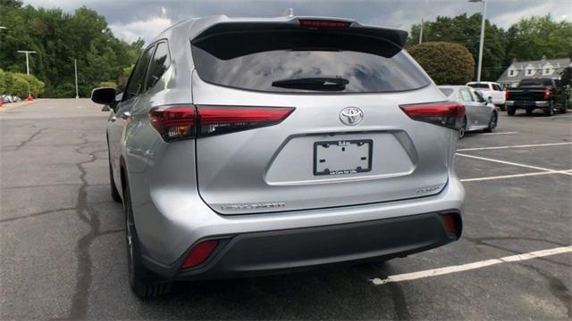 used 2022 Toyota Highlander car, priced at $35,491