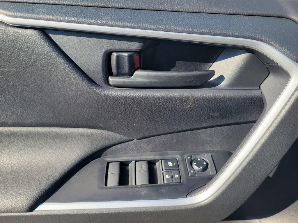 new 2025 Toyota RAV4 car, priced at $33,369