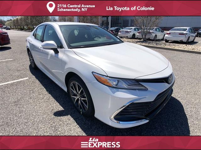 new 2024 Toyota Camry Hybrid car, priced at $35,714
