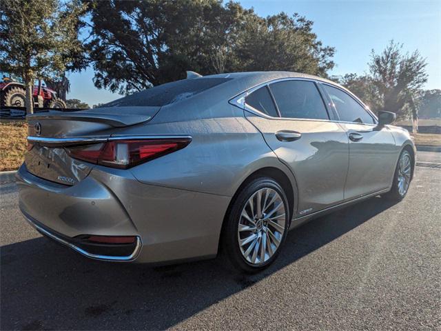 used 2021 Lexus ES 300h car, priced at $39,988