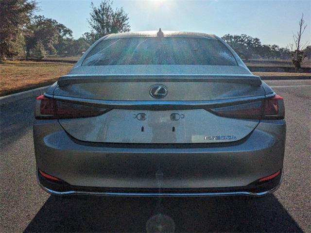 used 2021 Lexus ES 300h car, priced at $39,988