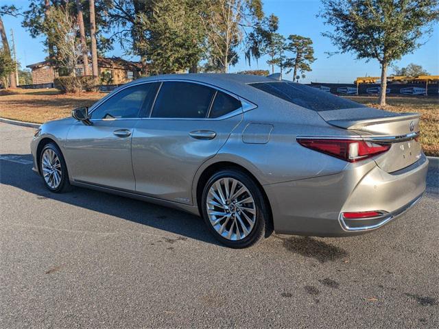 used 2021 Lexus ES 300h car, priced at $39,988