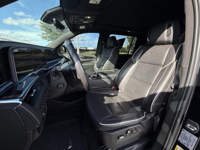 used 2022 Cadillac Escalade ESV car, priced at $60,988