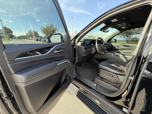 used 2022 Cadillac Escalade ESV car, priced at $60,988