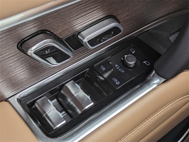 new 2025 Land Rover Range Rover car, priced at $127,255