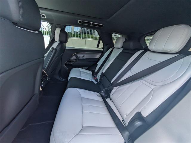 new 2025 Land Rover Range Rover Sport car, priced at $102,465