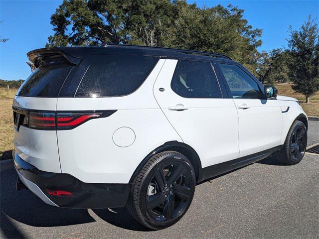 new 2025 Land Rover Discovery car, priced at $77,668