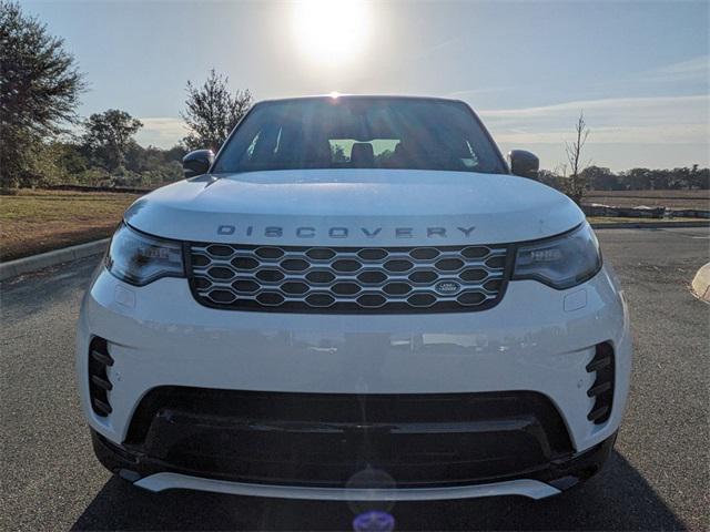 new 2025 Land Rover Discovery car, priced at $84,218