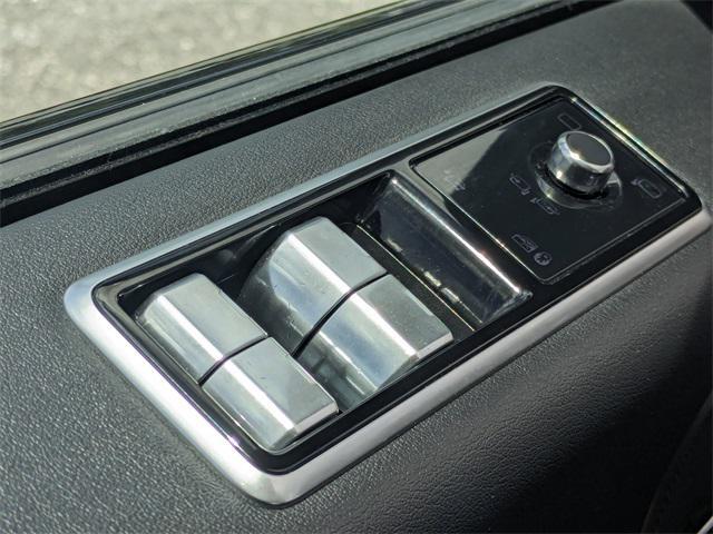 used 2022 Land Rover Range Rover car, priced at $59,988