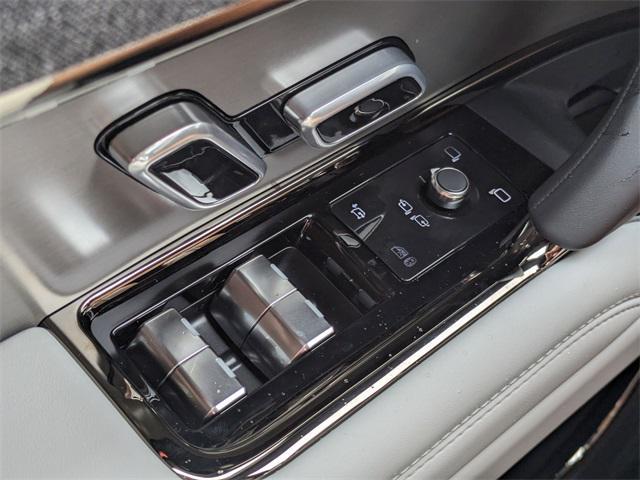 new 2025 Land Rover Range Rover Sport car, priced at $93,055