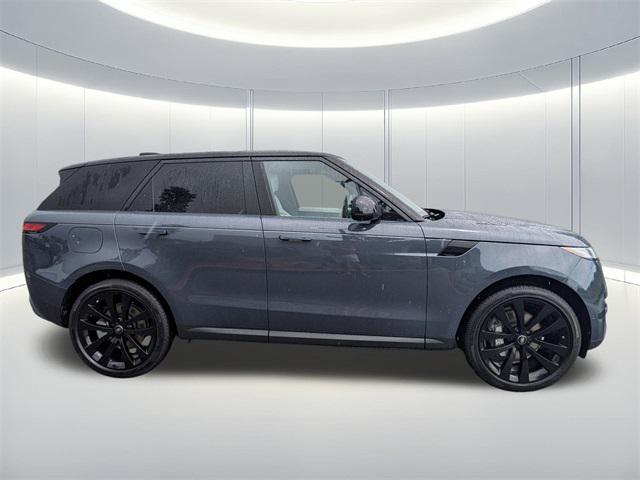 new 2025 Land Rover Range Rover Sport car, priced at $93,055