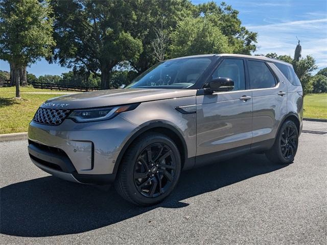 new 2024 Land Rover Discovery car, priced at $64,325
