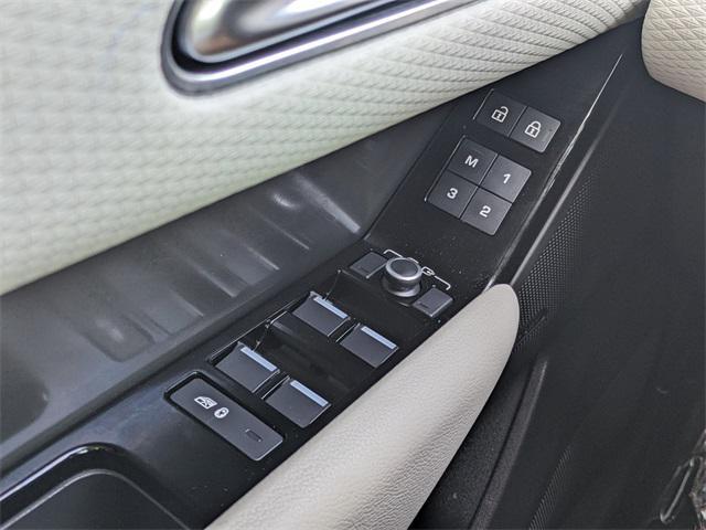 used 2021 Land Rover Range Rover Velar car, priced at $35,988