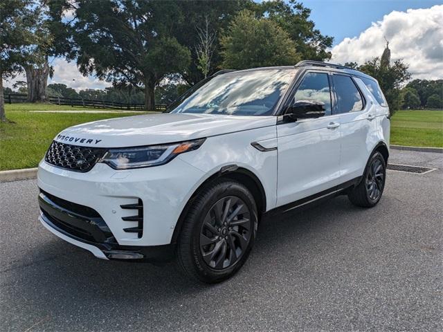 new 2024 Land Rover Discovery car, priced at $69,018