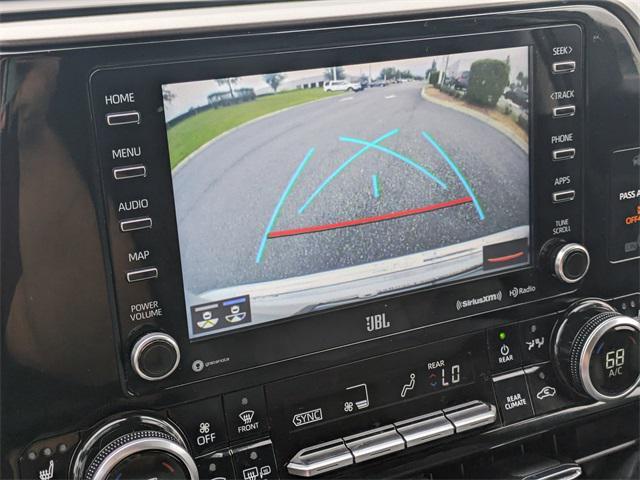 used 2022 Toyota Highlander car, priced at $34,786
