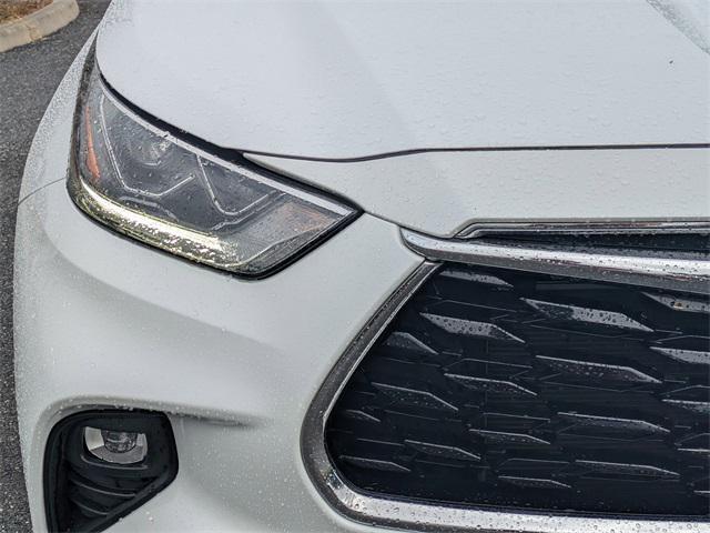 used 2022 Toyota Highlander car, priced at $34,786