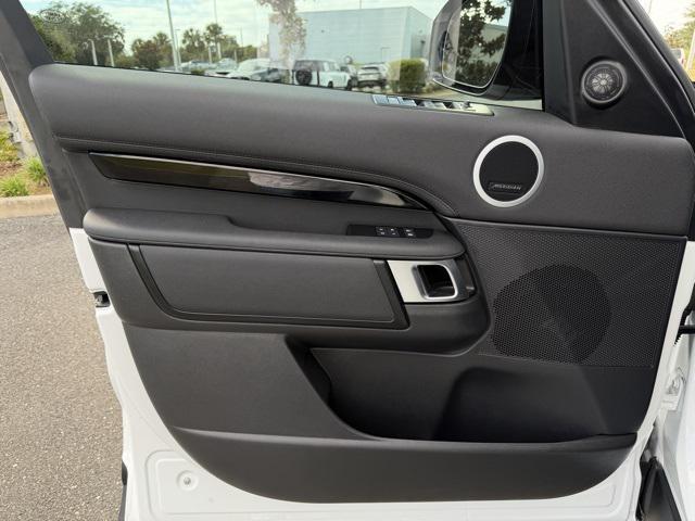 used 2025 Land Rover Discovery car, priced at $59,991
