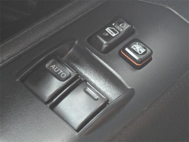 used 2007 Toyota FJ Cruiser car, priced at $14,798