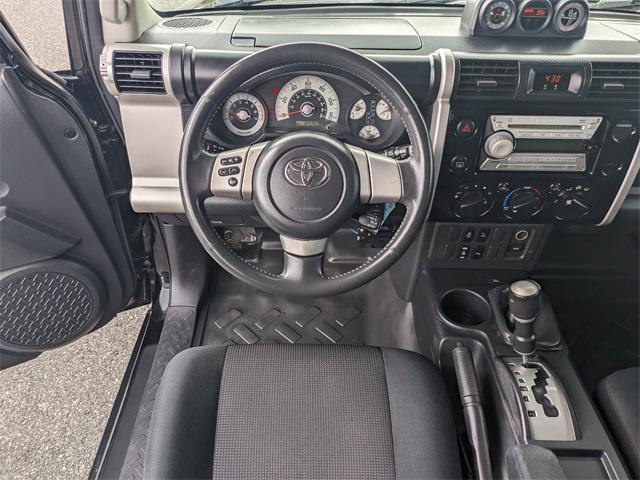 used 2007 Toyota FJ Cruiser car, priced at $14,798