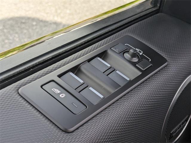 used 2024 Land Rover Discovery car, priced at $62,988