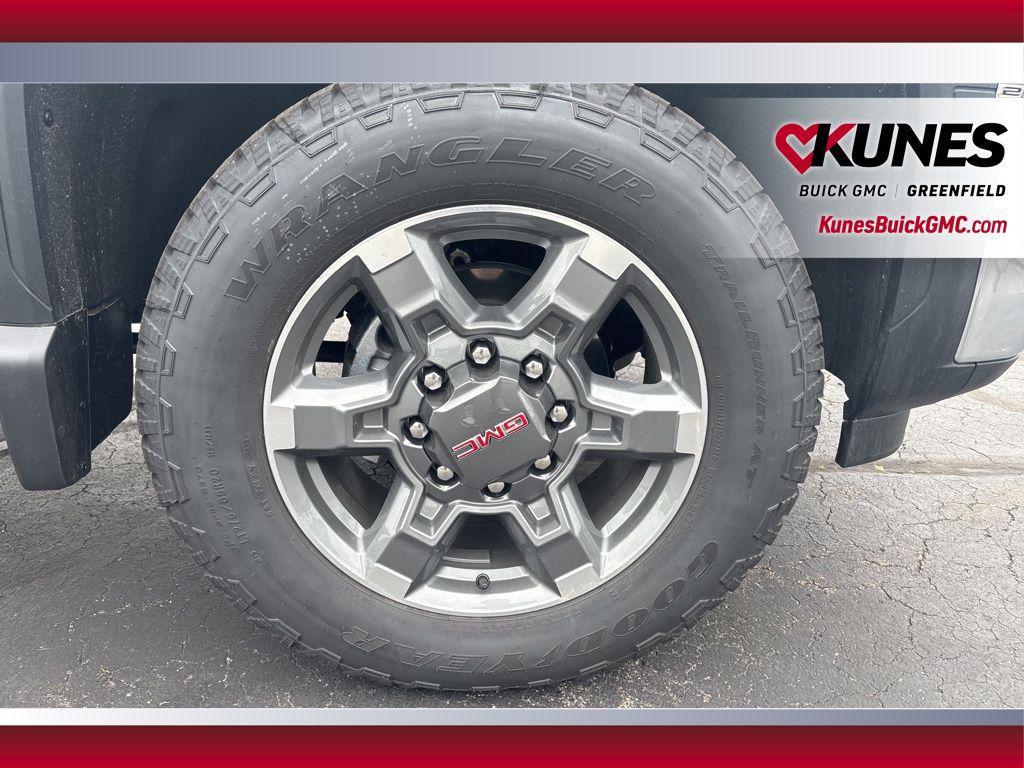 new 2025 GMC Sierra 2500 car, priced at $68,899