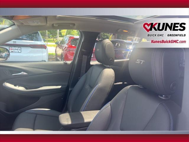 new 2026 Buick Encore GX car, priced at $31,048
