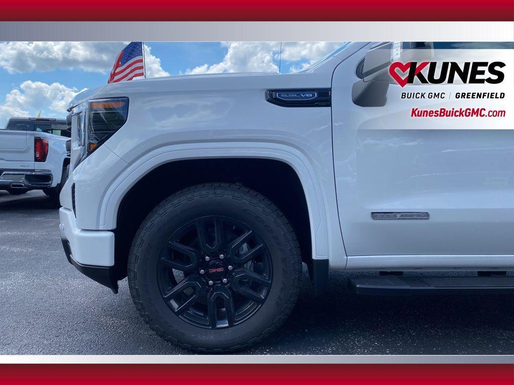new 2025 GMC Sierra 1500 car, priced at $55,852