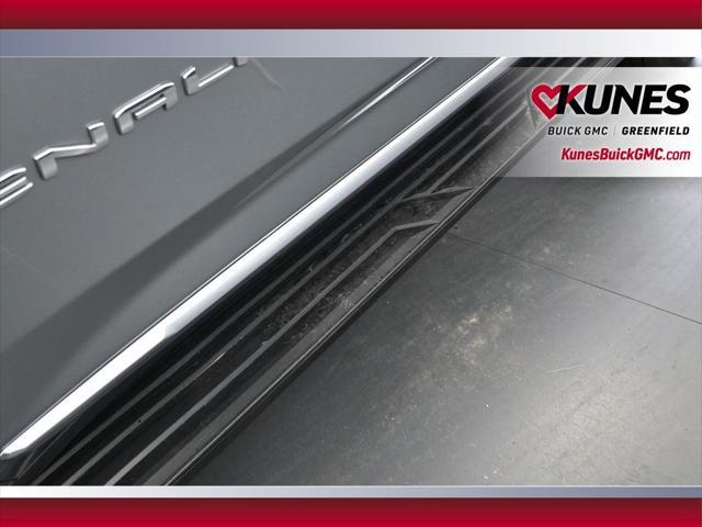 used 2023 GMC Yukon car, priced at $62,799