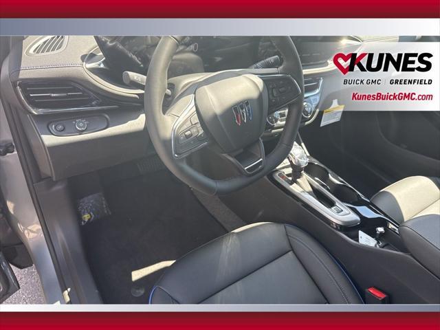new 2025 Buick Envista car, priced at $27,985
