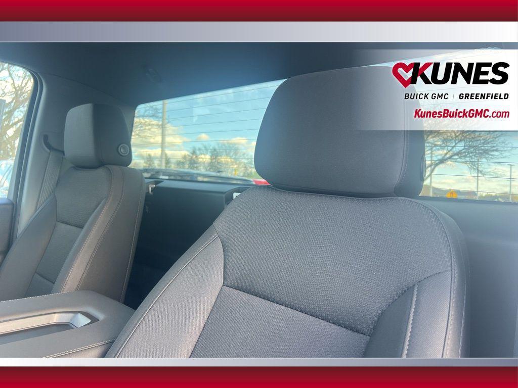 new 2025 GMC Sierra 3500 car, priced at $50,869
