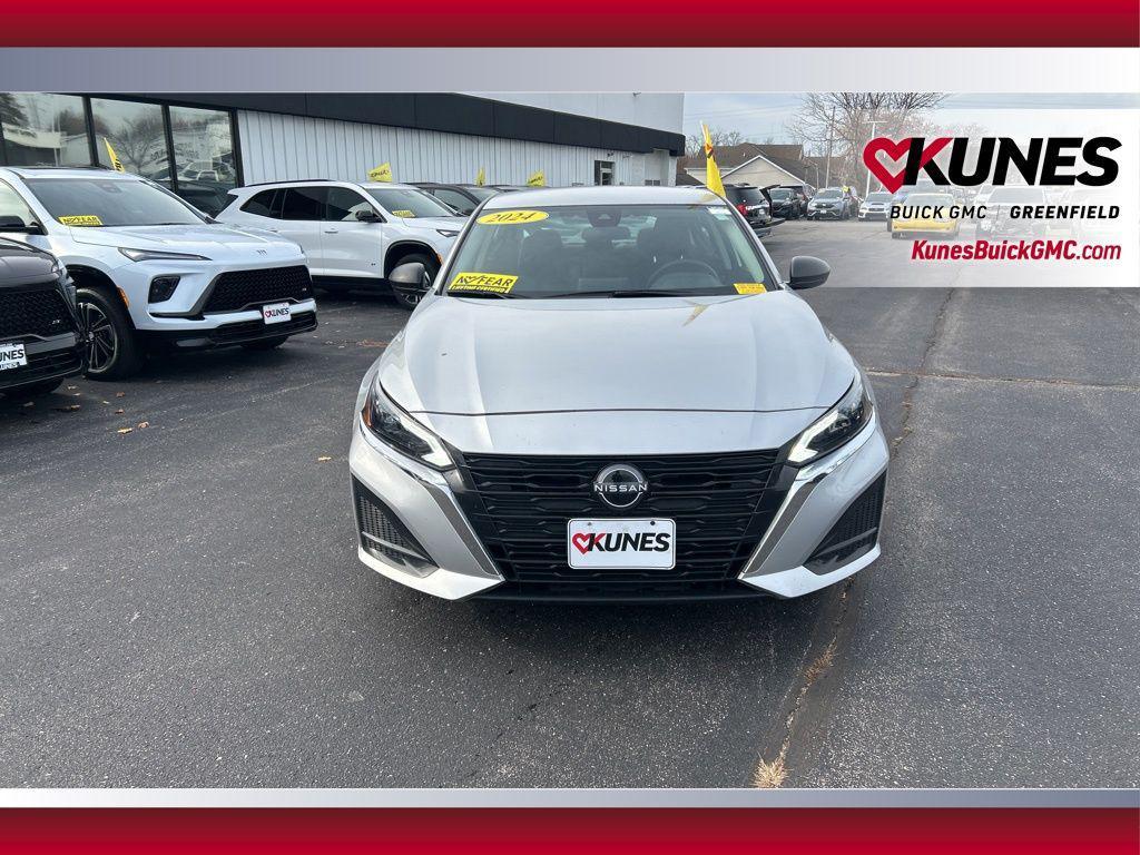 used 2024 Nissan Altima car, priced at $19,799
