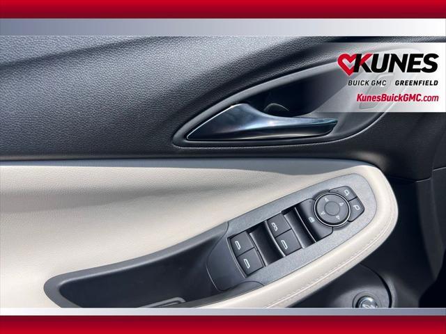 new 2025 Buick Encore GX car, priced at $28,107