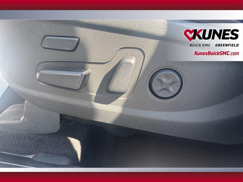 used 2023 Hyundai Santa Fe car, priced at $23,995