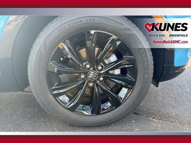 new 2025 Buick Envista car, priced at $28,755
