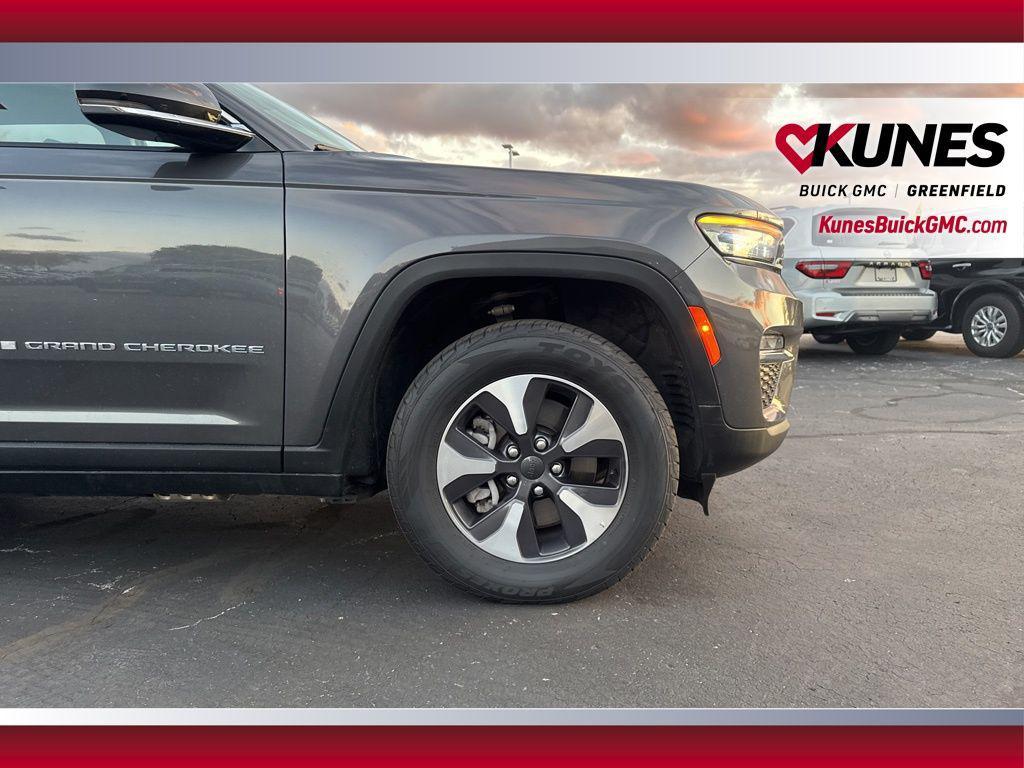 used 2024 Jeep Grand Cherokee 4xe car, priced at $27,599