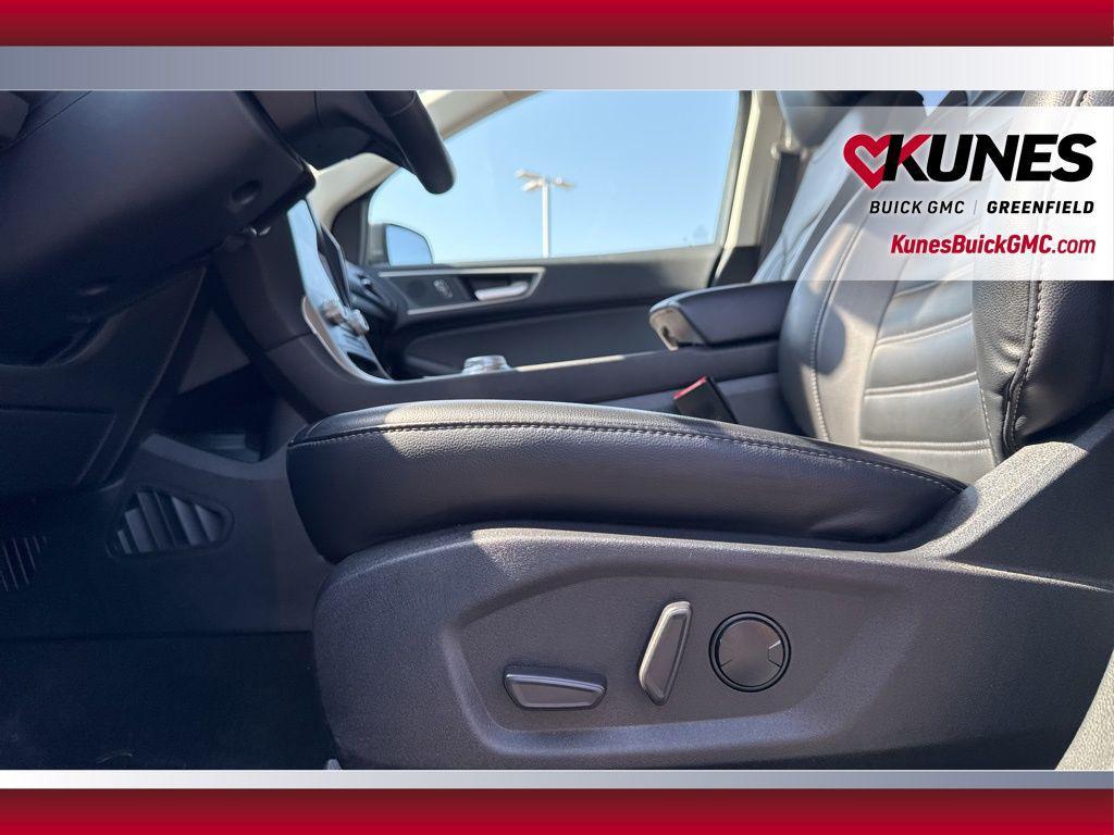 used 2024 Ford Edge car, priced at $23,995