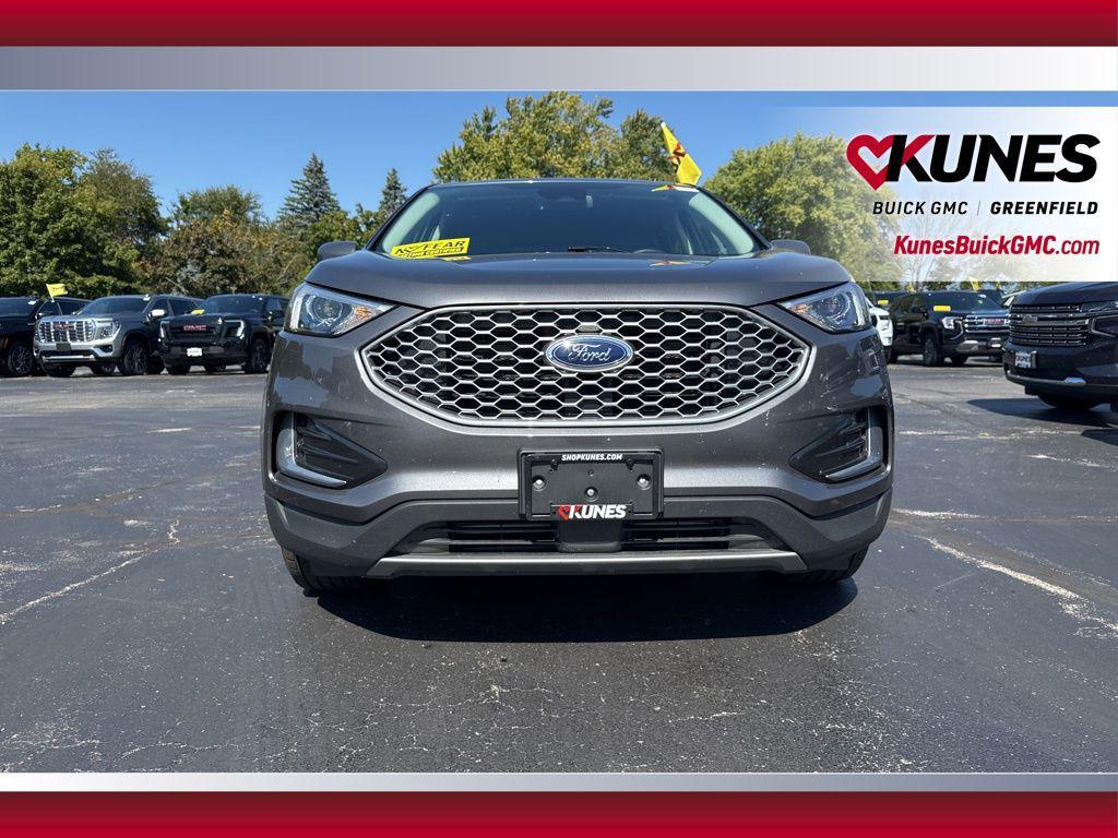 used 2024 Ford Edge car, priced at $23,995
