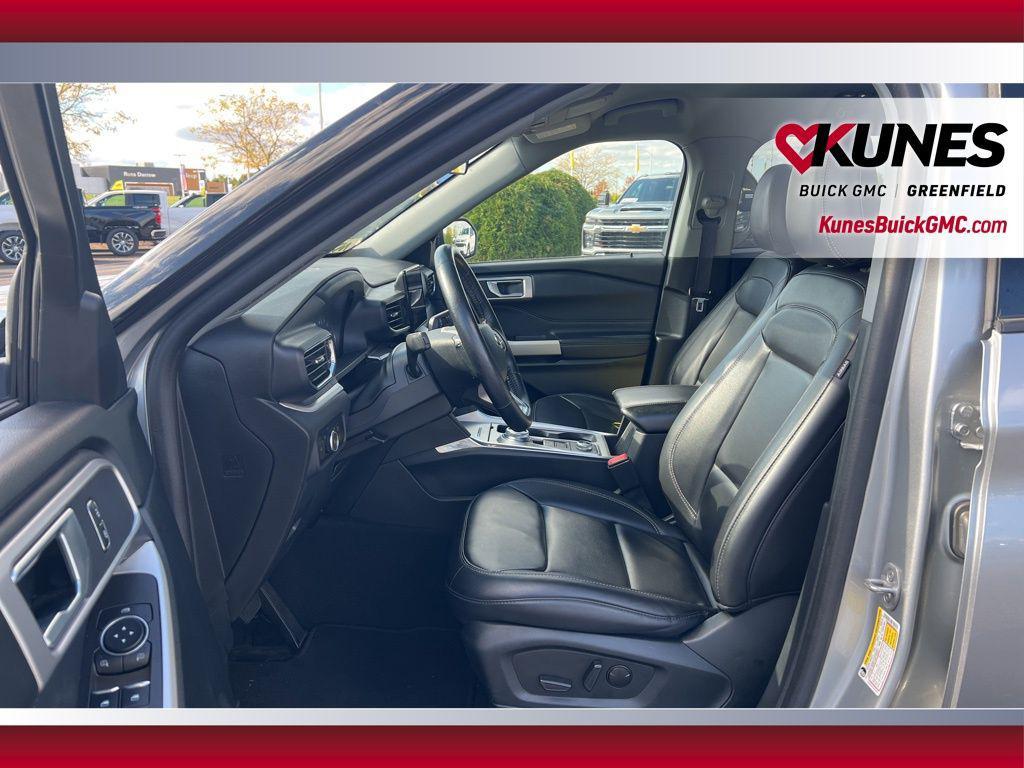 used 2023 Ford Explorer car, priced at $27,995