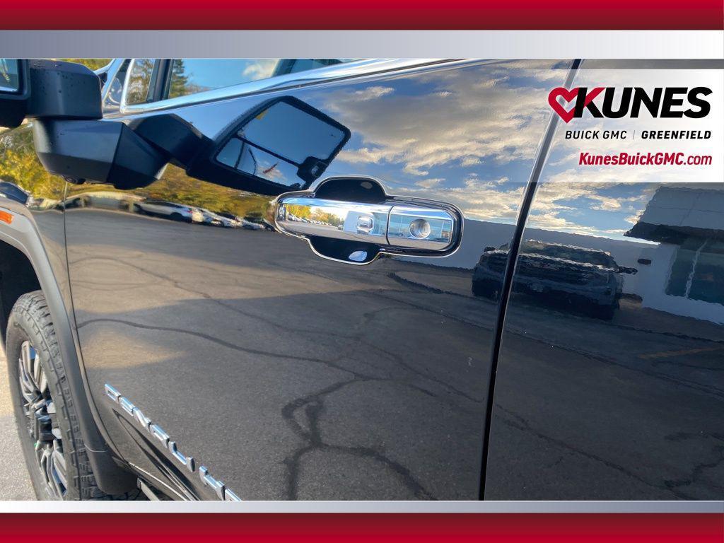 new 2026 GMC Sierra 3500 car, priced at $98,612