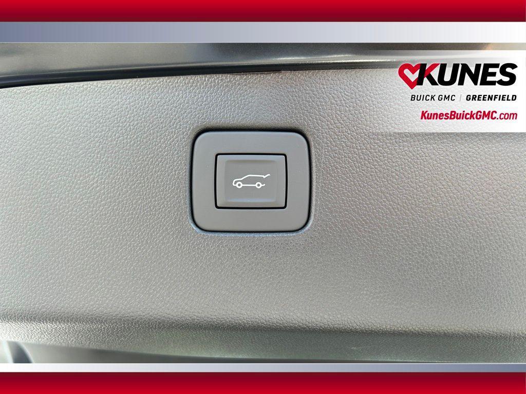 new 2026 Buick Envista car, priced at $29,474