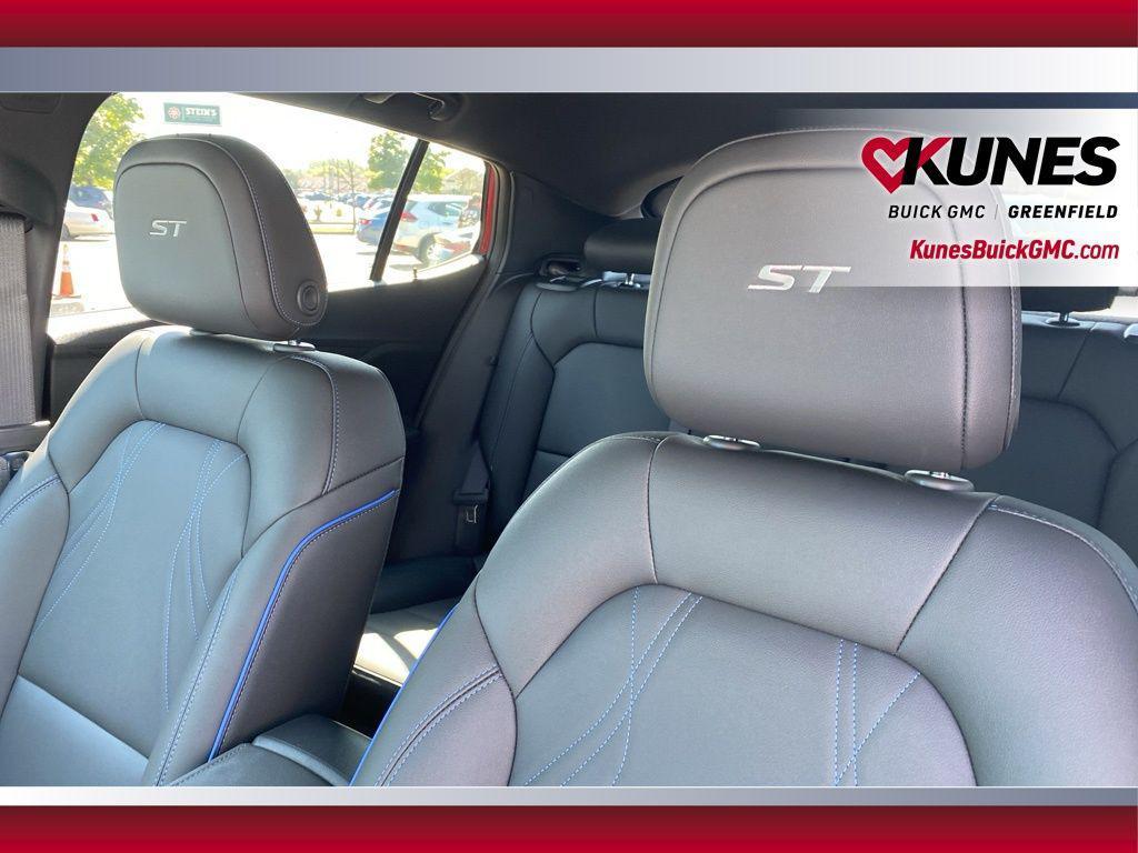 new 2026 Buick Envista car, priced at $29,323