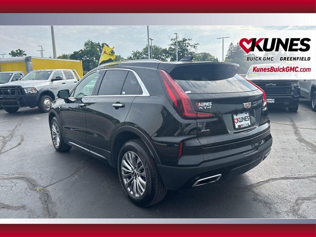 used 2024 Cadillac XT4 car, priced at $33,399