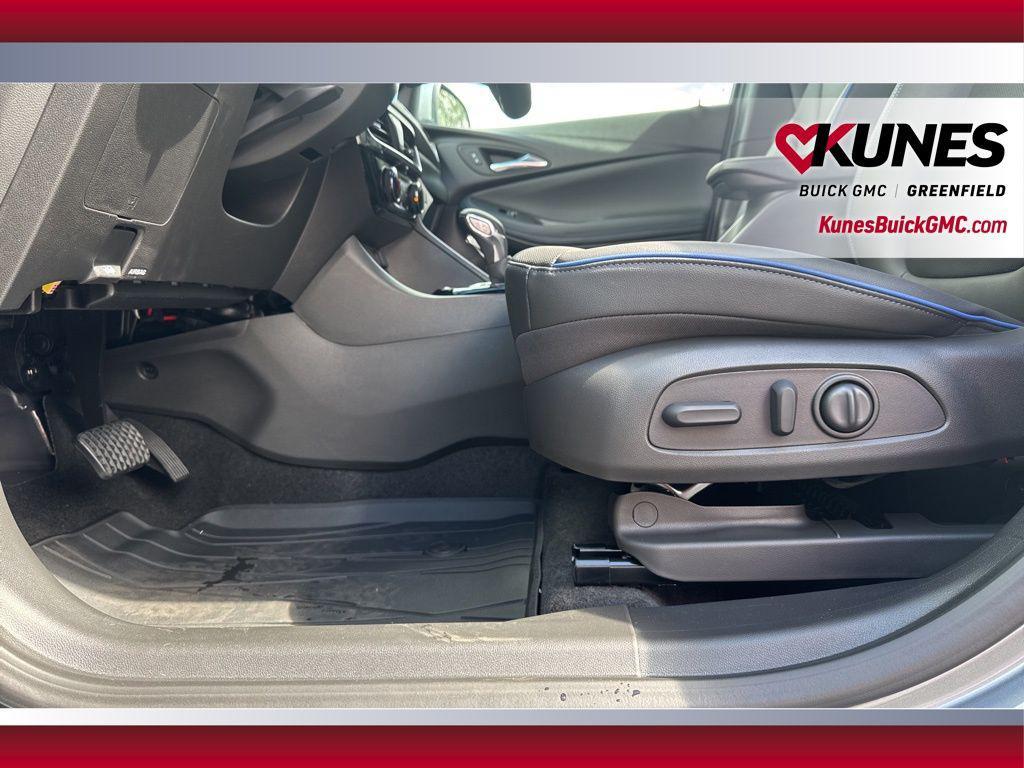 new 2026 Buick Encore GX car, priced at $29,723