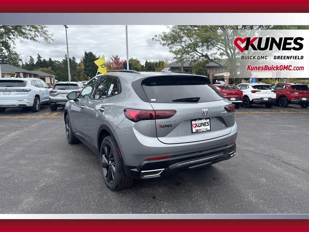 new 2025 Buick Envision car, priced at $38,976