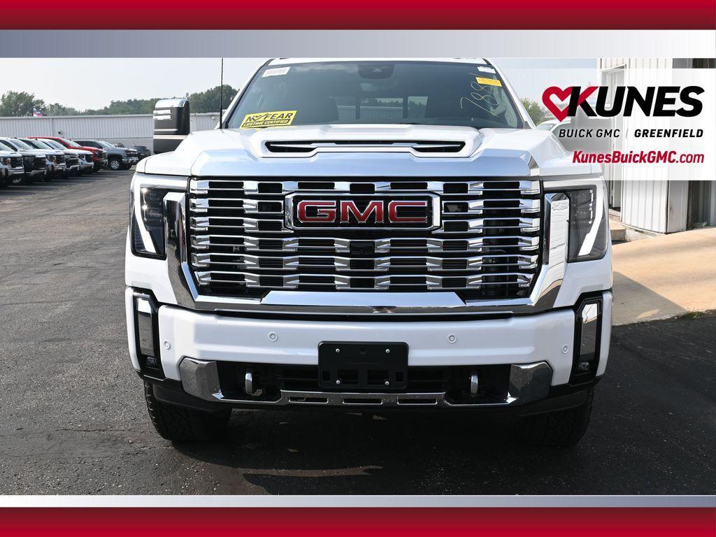 new 2025 GMC Sierra 3500 car, priced at $82,332
