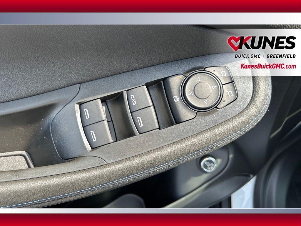 new 2026 Buick Encore GX car, priced at $28,672