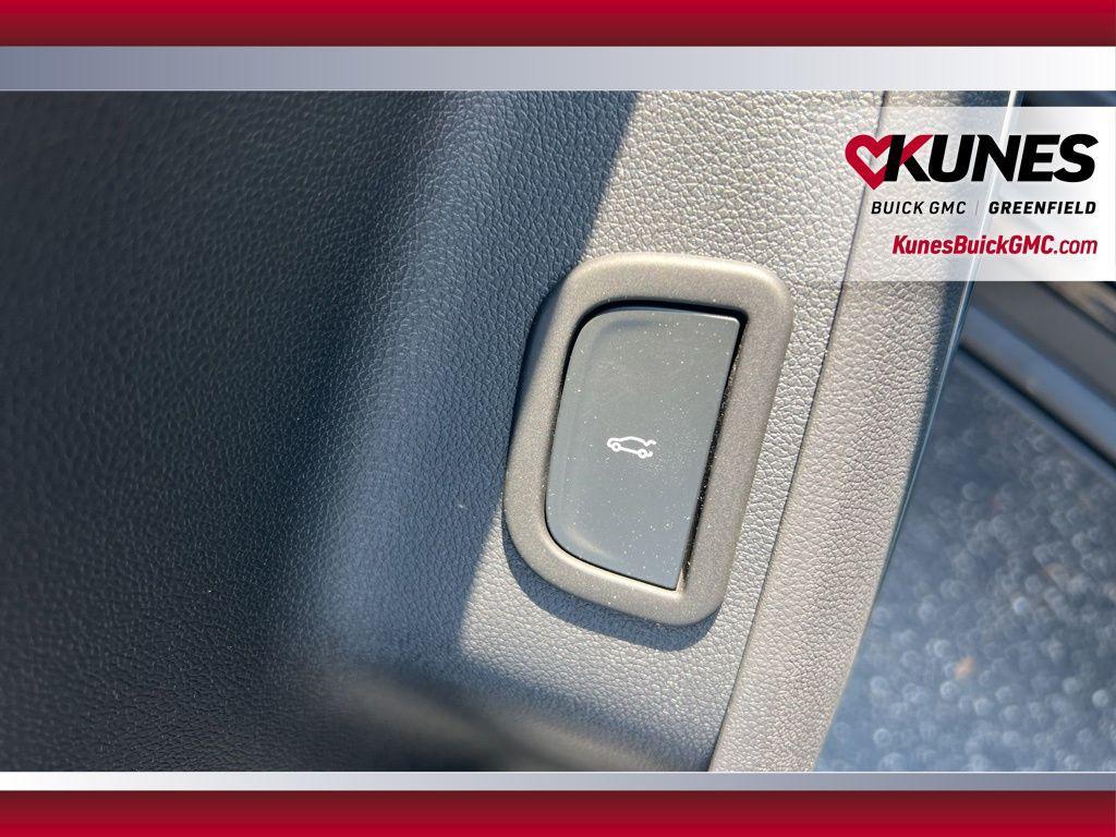 new 2025 GMC Acadia car, priced at $44,549