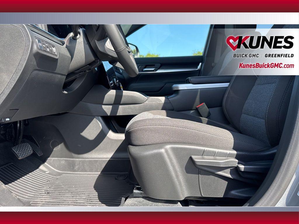 new 2026 GMC Terrain car, priced at $33,003