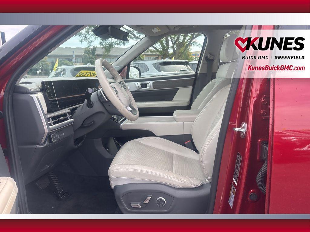 used 2024 Hyundai Santa Fe car, priced at $32,699